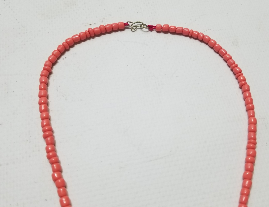 NADİR RENKTE MERCAN TAŞLI ANTİKA KOLYE