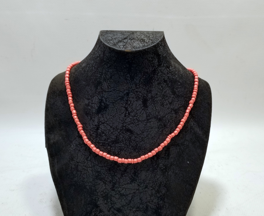 NADİR RENKTE MERCAN TAŞLI ANTİKA KOLYE