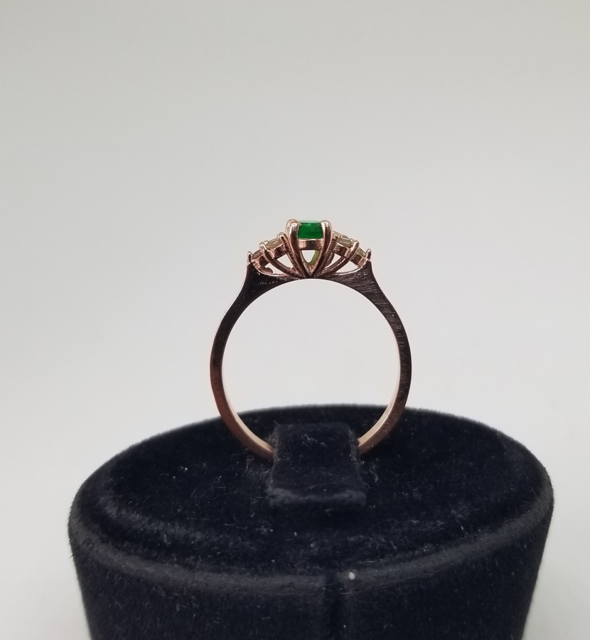 ZÜMRÜT VE PIRLANTA TAŞLI ÖZEL YAPIM YÜZÜK