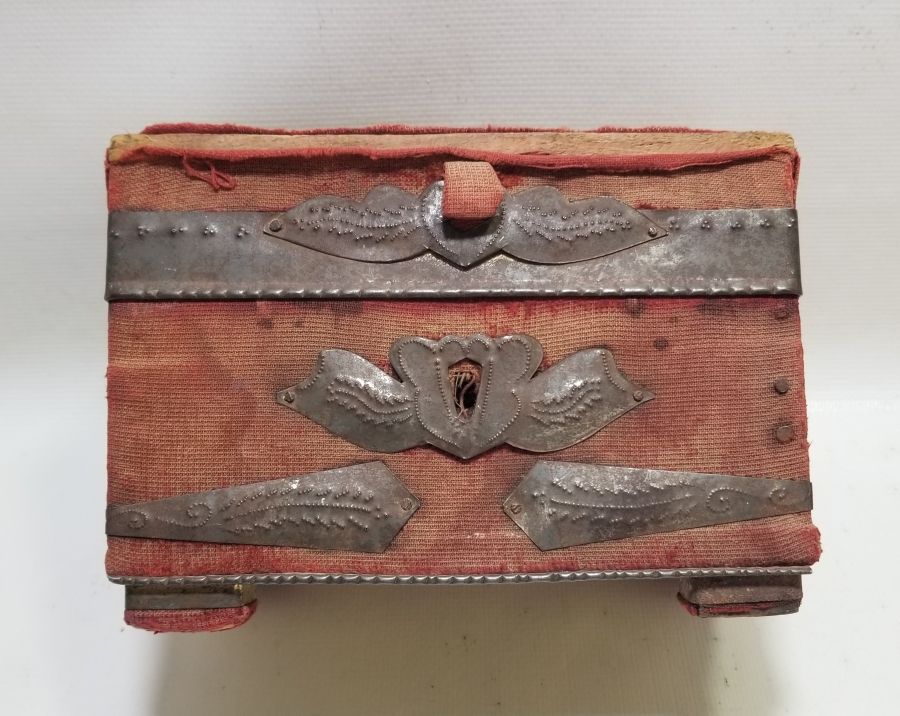 EL YAPIMI ANTİKA MÜCEVHER KUTUSU