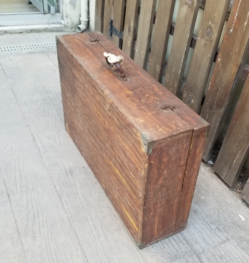 SELİMİYE CAMİ GÖRSELLİ EL YAPIMI ANTİKA AHŞAP ASKER BAVULU