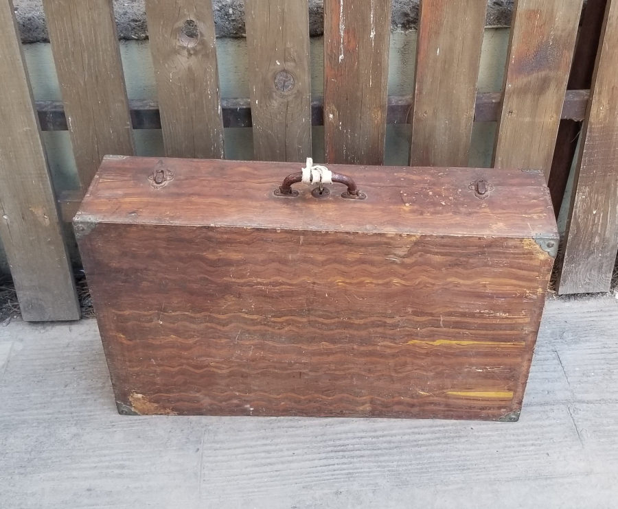 SELİMİYE CAMİ GÖRSELLİ EL YAPIMI ANTİKA AHŞAP ASKER BAVULU