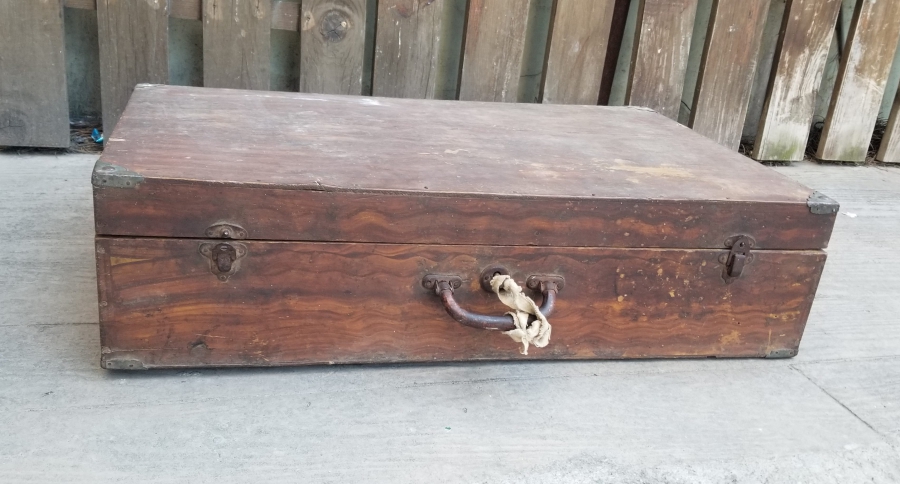 SELİMİYE CAMİ GÖRSELLİ EL YAPIMI ANTİKA AHŞAP ASKER BAVULU