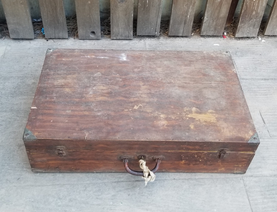 SELİMİYE CAMİ GÖRSELLİ EL YAPIMI ANTİKA AHŞAP ASKER BAVULU