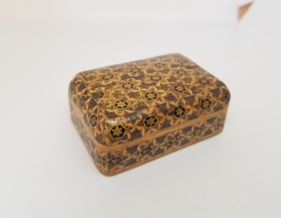 HATEM İŞİ ANTİKA KAPAKLI KUTU