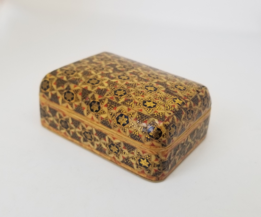 HATEM İŞİ ANTİKA KAPAKLI KUTU