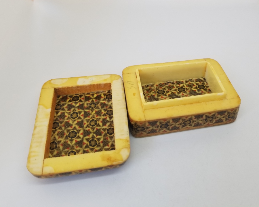 HATEM İŞİ ANTİKA KAPAKLI KUTU