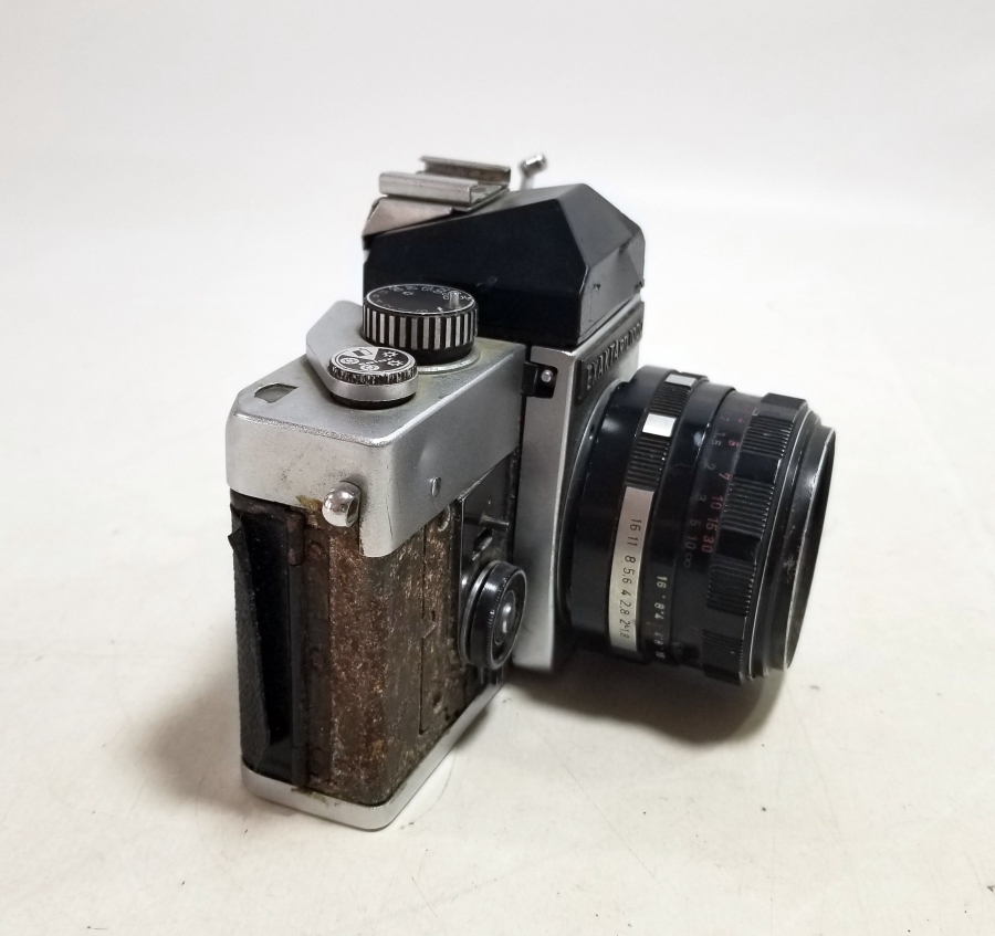 EXAKTA MARKA ANTİKA FOTOĞRAF MAKİNESİ