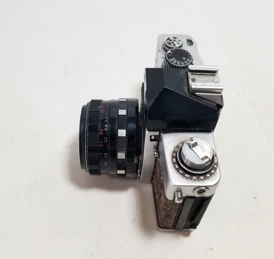 EXAKTA MARKA ANTİKA FOTOĞRAF MAKİNESİ