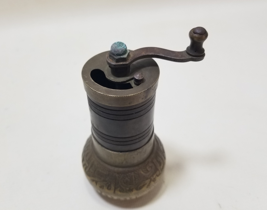 ANTİKA BAHARAT DEĞİRMENİ