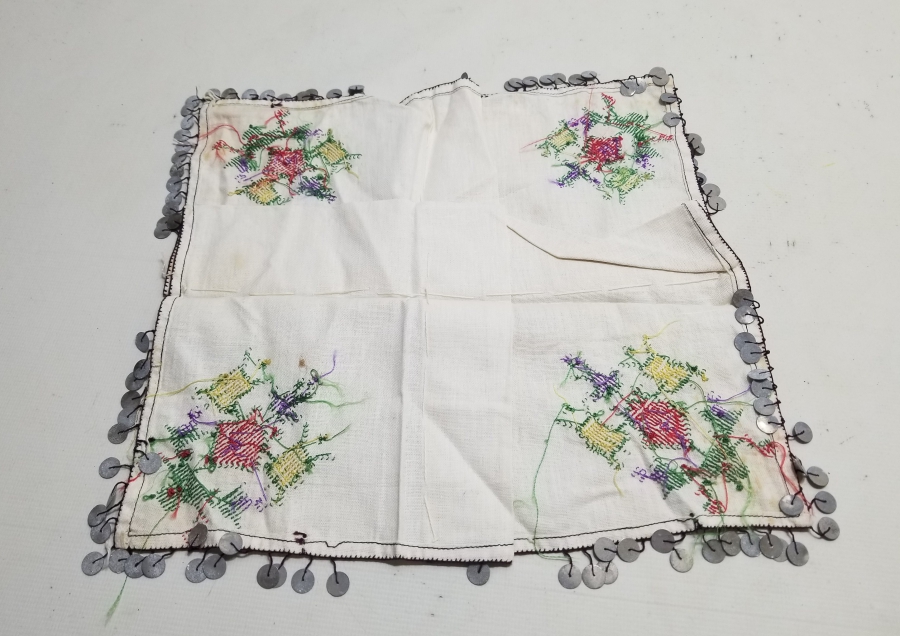 KANAVİÇE İŞÇİLİKLİ ANTİKA PULLU SÖZ ÇEVRESİ