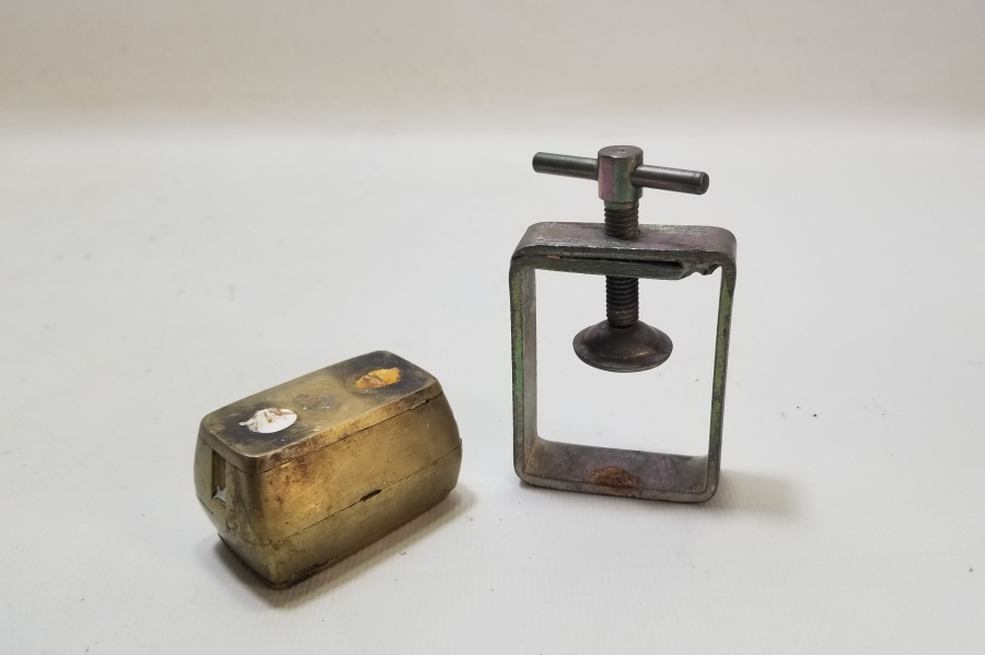 EL YAPIMI ANTİKA METAL DİŞÇİ KALIBI