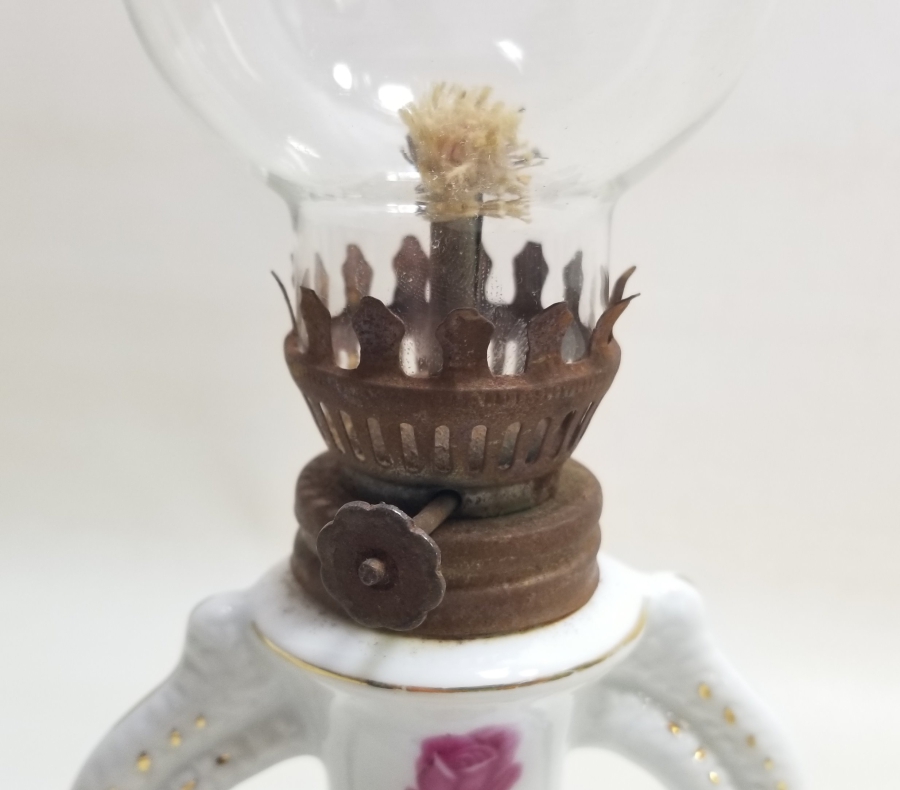 NADİR TİPTE ANTİKA PORSELEN GAZ LAMBASI