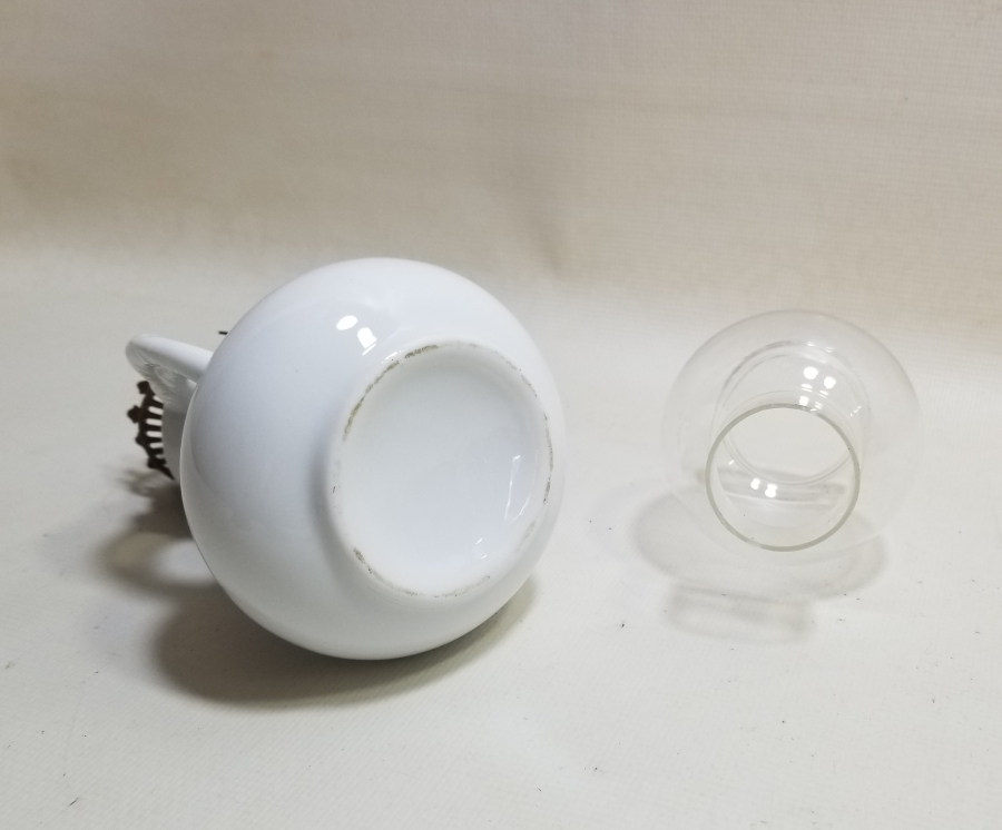 NADİR TİPTE ANTİKA PORSELEN GAZ LAMBASI