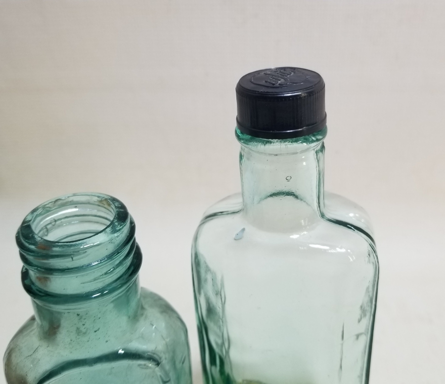 ANTİKA İLAÇ ŞİŞELERİ LOTU