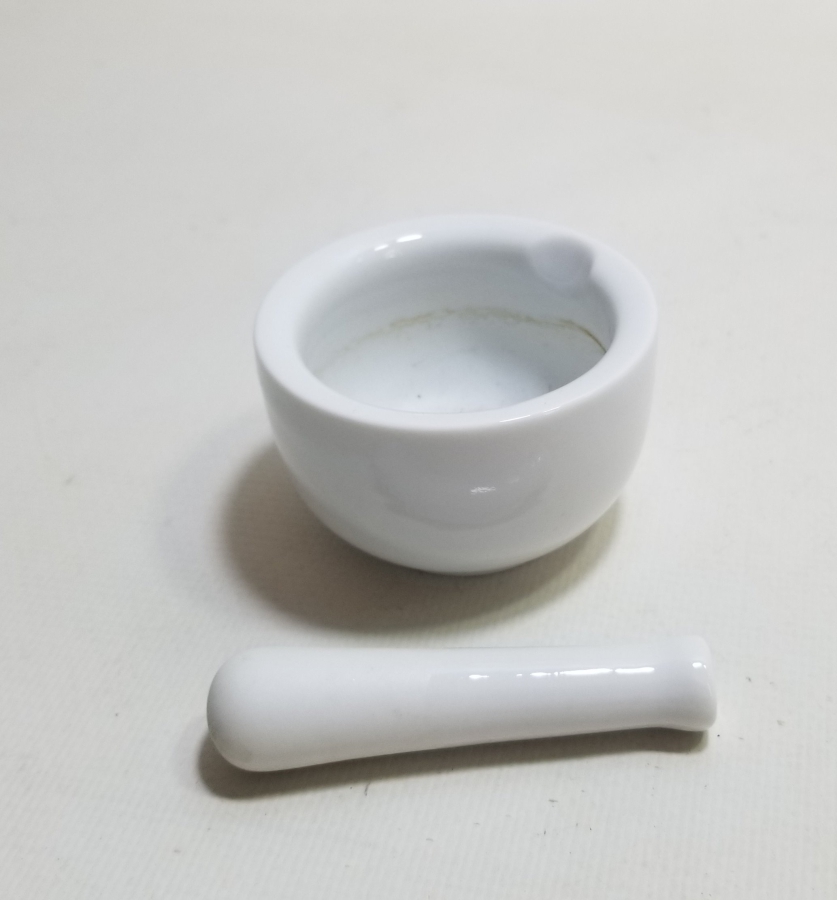 ANTİKA PORSELEN ECZACI HAVANI