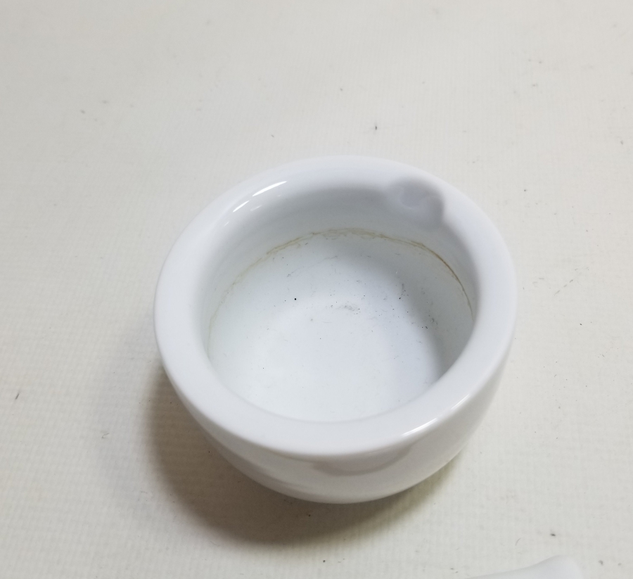 ANTİKA PORSELEN ECZACI HAVANI