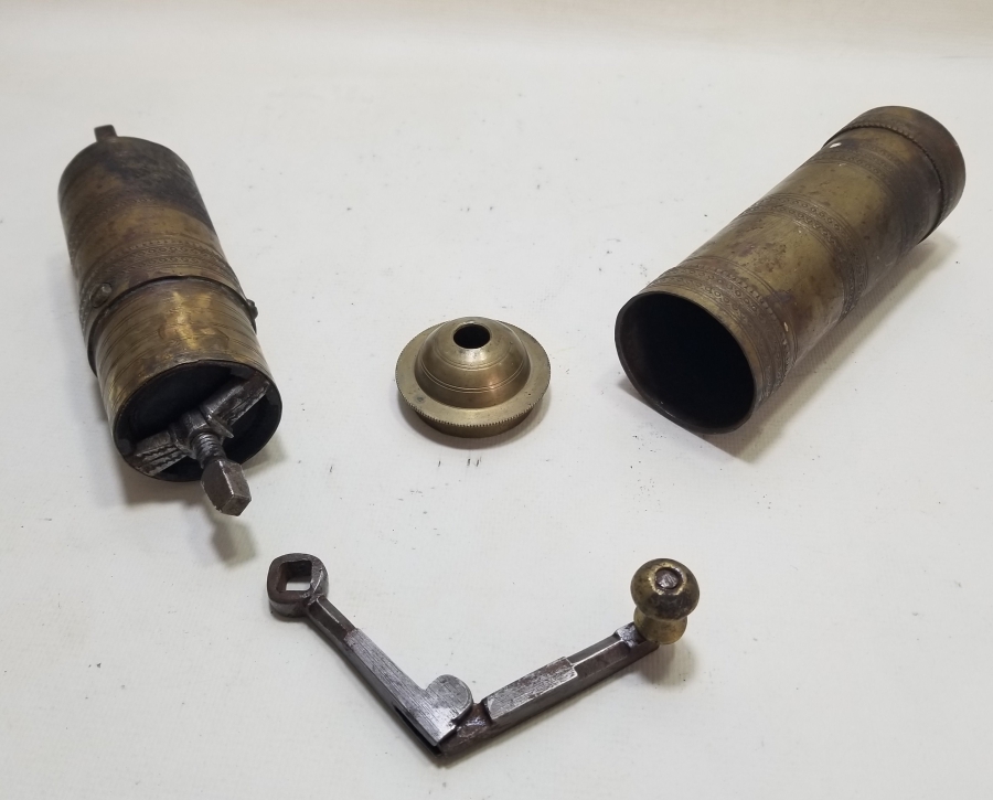 ÜZERİ USTA DAMGALI OSMANLI DÖNEMİ SÜLEYMANİYE KAHVE DEĞİRMENİ