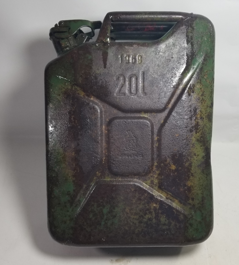 1969 TARİHLİ ANTİKA BENZİN BİDONU