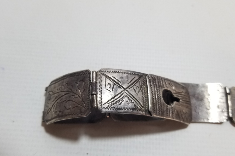 MEŞRUTİYET HATIRASI OSMANLI DÖNEMİ EL YAPIMI NADİR GÜMÜŞ BİLEKLİK