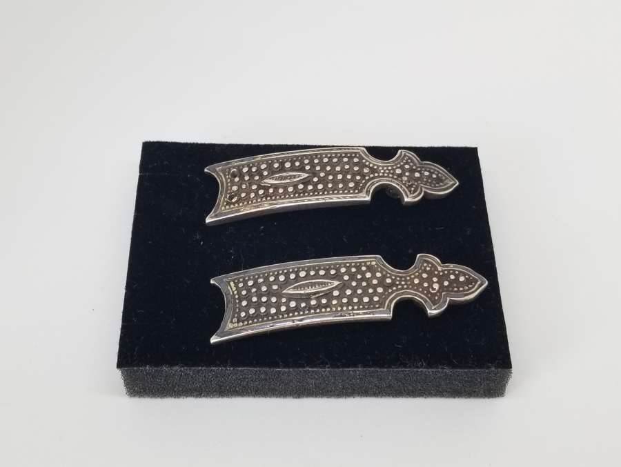 SAVATLI VE KABARTMA İŞÇİLİKLİ OSMANLI DÖNEMİ GÜMÜŞ ÇERKES KEMER TOKASI