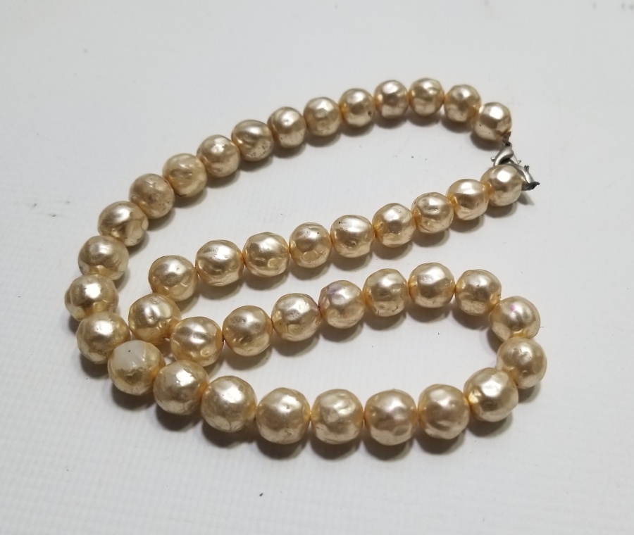 İNCİ GÖRÜNÜMLÜ BİJUTERİ GERDANLIK