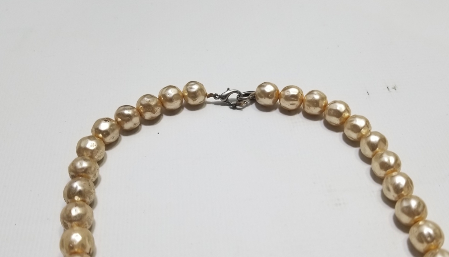 İNCİ GÖRÜNÜMLÜ BİJUTERİ GERDANLIK