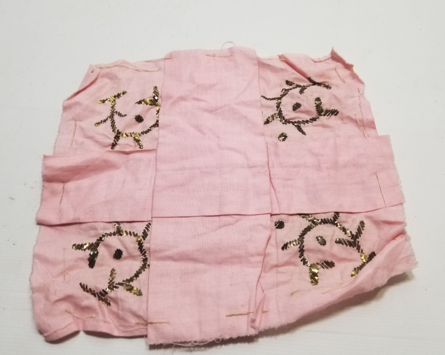 ÜZERİ OSMANLICA YAZILI OSMANLI DÖNEMİ TELKIRMA İŞÇİLİKLİ SÖZ MENDİLİ