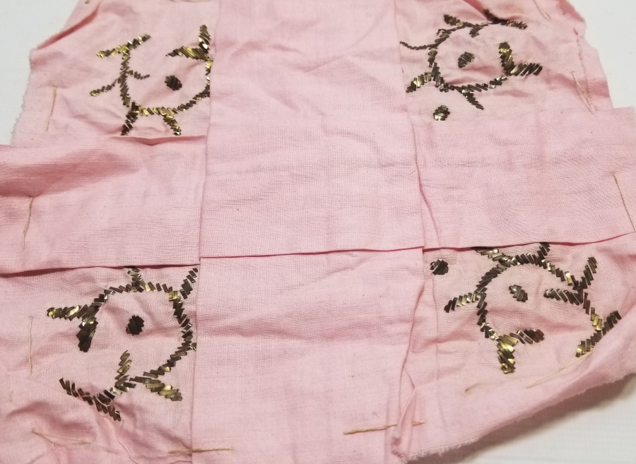 ÜZERİ OSMANLICA YAZILI OSMANLI DÖNEMİ TELKIRMA İŞÇİLİKLİ SÖZ MENDİLİ