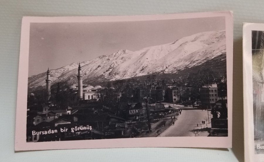 İKİ ADET SİYAH-BEYAZ BURSA FOTOĞRAFI