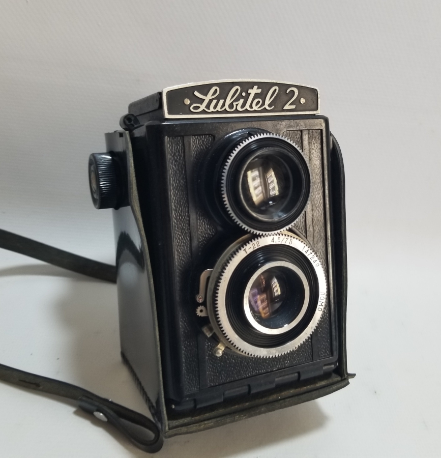 ORİJİNAL DERİ KUTUSUNDA ANTİKA LUBİTEL 2 MARKA FOTOĞRAF MAKİNESİ