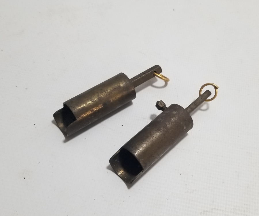 İKİ ADET ANTİKA BARUTÖLÇER