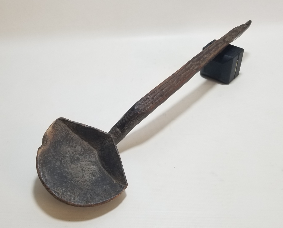 TAMAMI İŞLEMELİ OSMANLI DÖNEMİ NADİR AHŞAP TEKKE İŞİ AŞURE KEPÇESİ