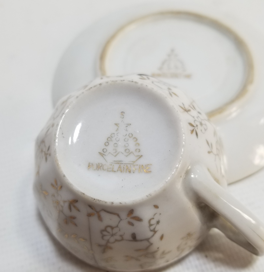 ANTİKA PORSELEN KAHVE FİNCANI