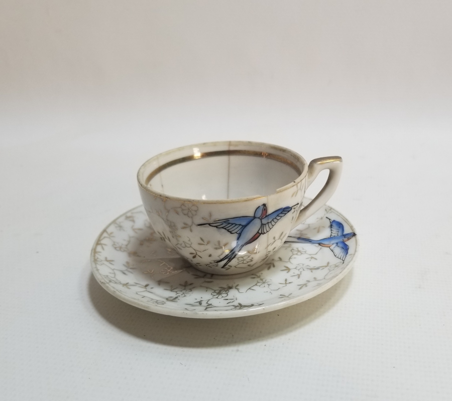 ANTİKA PORSELEN KAHVE FİNCANI