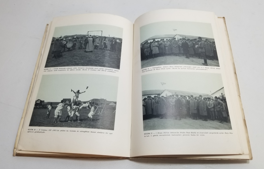 KURTULUŞ SAVAŞI KONULU ATATÜRK FOTOĞRAFLARININ YER ALDIĞI 1965 TARİHLİ KİTAP