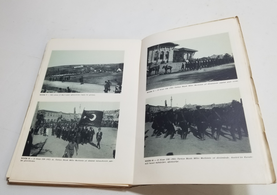 KURTULUŞ SAVAŞI KONULU ATATÜRK FOTOĞRAFLARININ YER ALDIĞI 1965 TARİHLİ KİTAP