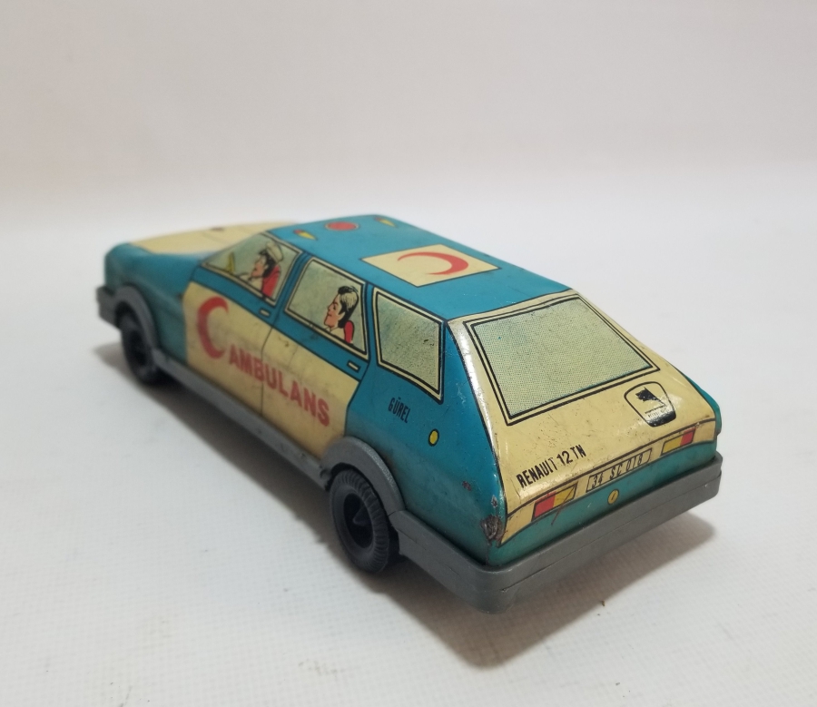 GÜREL MARKA ANTİKA OYUNCAK AMBULANS