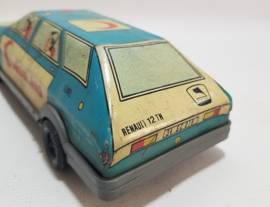 GÜREL MARKA ANTİKA OYUNCAK AMBULANS