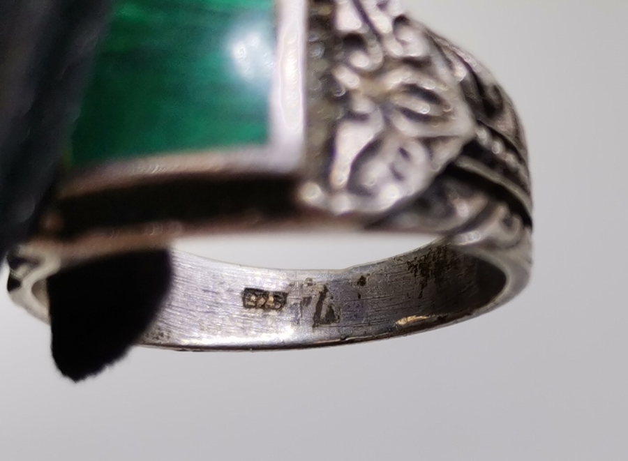 KABARTMA İŞÇİLİKLİ GÜMÜŞ YÜZÜK