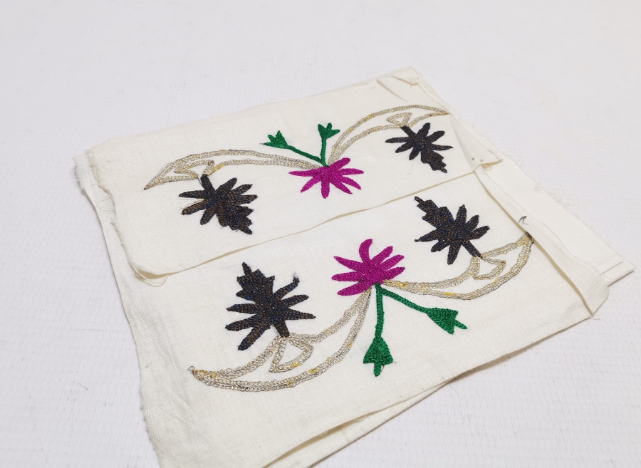 İPEK VE GÜMÜŞ SIRMA İŞÇİLİKLİ OSMANLI DÖNEMİ GELİN UÇKURU