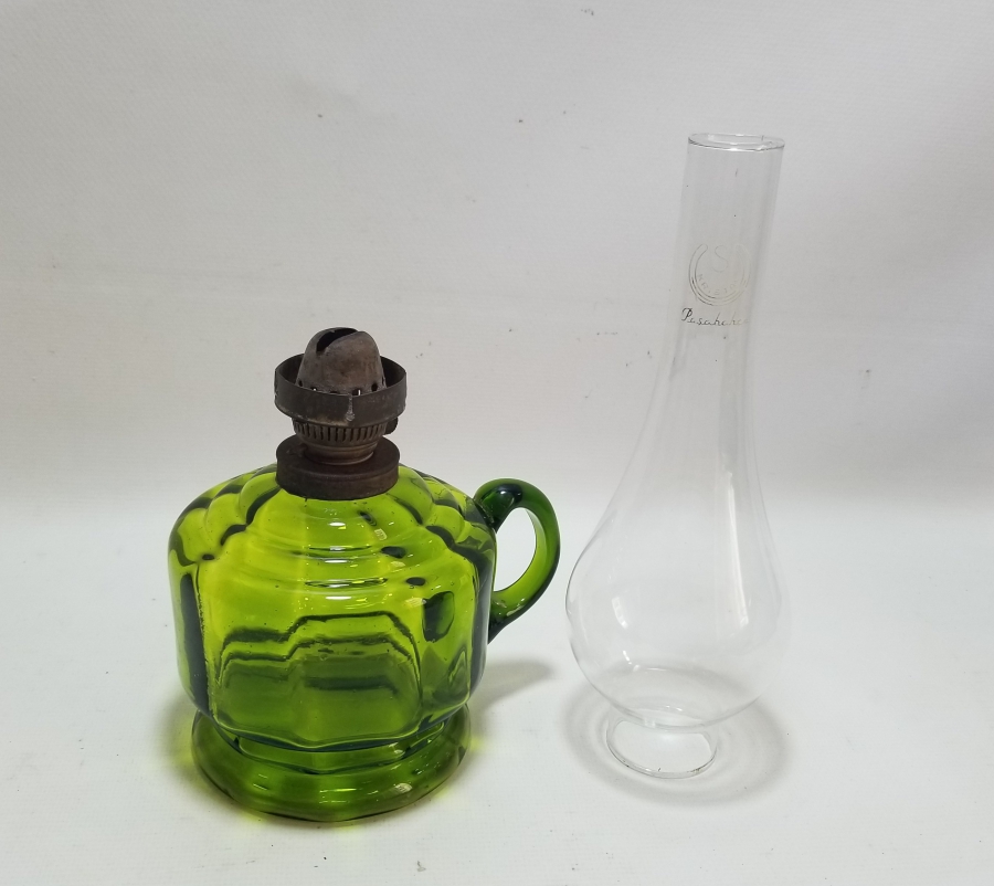 NADİR RENKTE ANTİKA GAZ LAMBASI