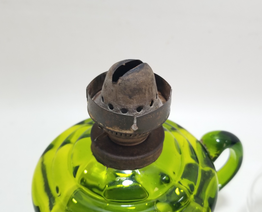 NADİR RENKTE ANTİKA GAZ LAMBASI