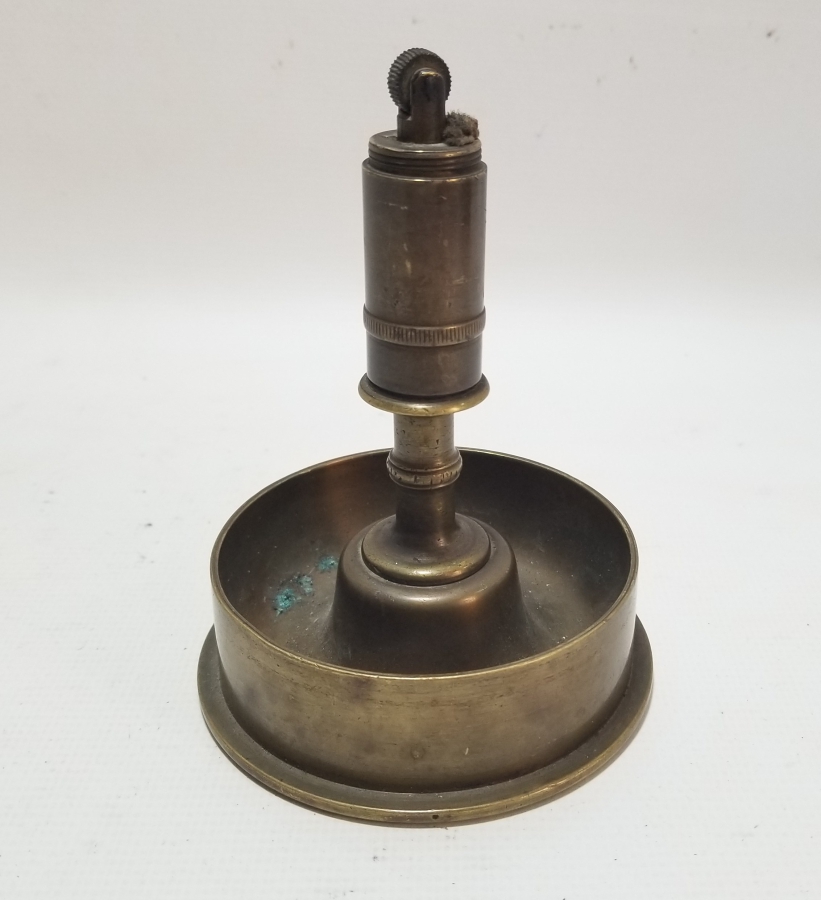 TOP MERMİSİ KOVANINDAN YAPILMIŞ 1. DÜNYA SAVAŞI DÖNEMİ NADİR ASKERİ MASA ÇAKMAĞI