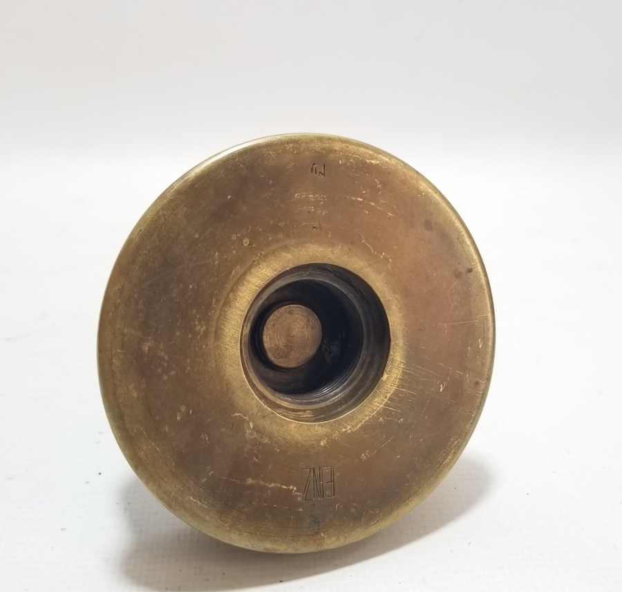 TOP MERMİSİ KOVANINDAN YAPILMIŞ 1. DÜNYA SAVAŞI DÖNEMİ NADİR ASKERİ MASA ÇAKMAĞI