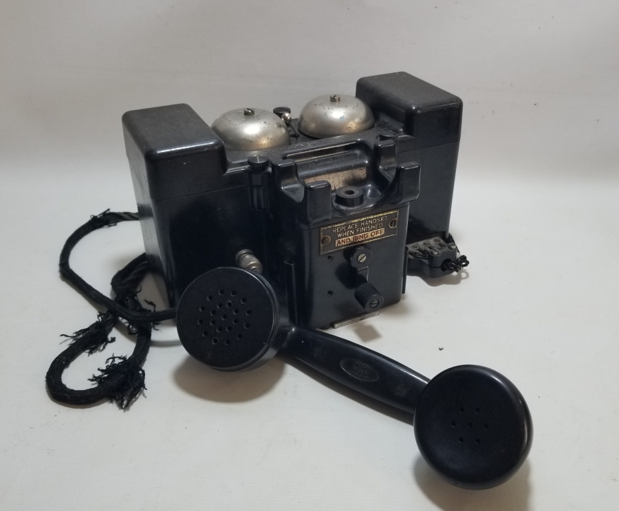 2. DÜNYA SAVAŞI DÖNEMİ İNGİLİZ ASKERİ SAHRA TELEFONU