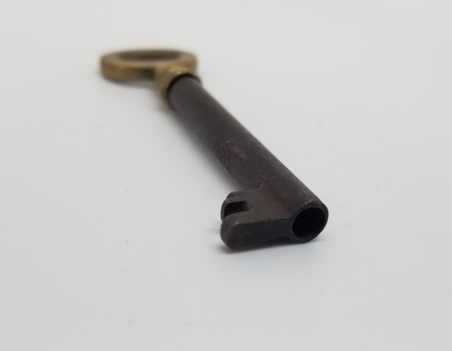 ERMENİ YAPIMI ÜZERİ YAZILI OSMANLI DÖNEMİ NADİR ANAHTAR