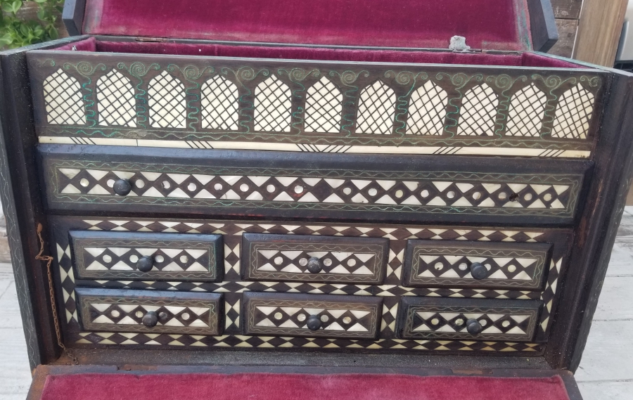 SEDEF ÇAKMA İŞÇİLİKLİ OSMANLI DÖNEMİ BÜYÜK BOY NADİR HATTAT SANDIĞI