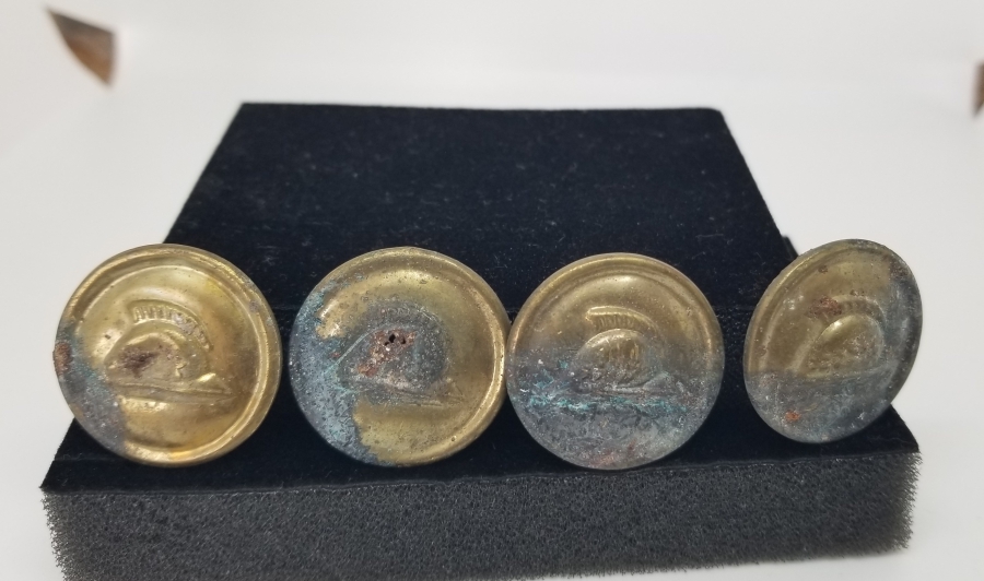 ANTİKA İTFAİYECİ DÜĞMELERİ