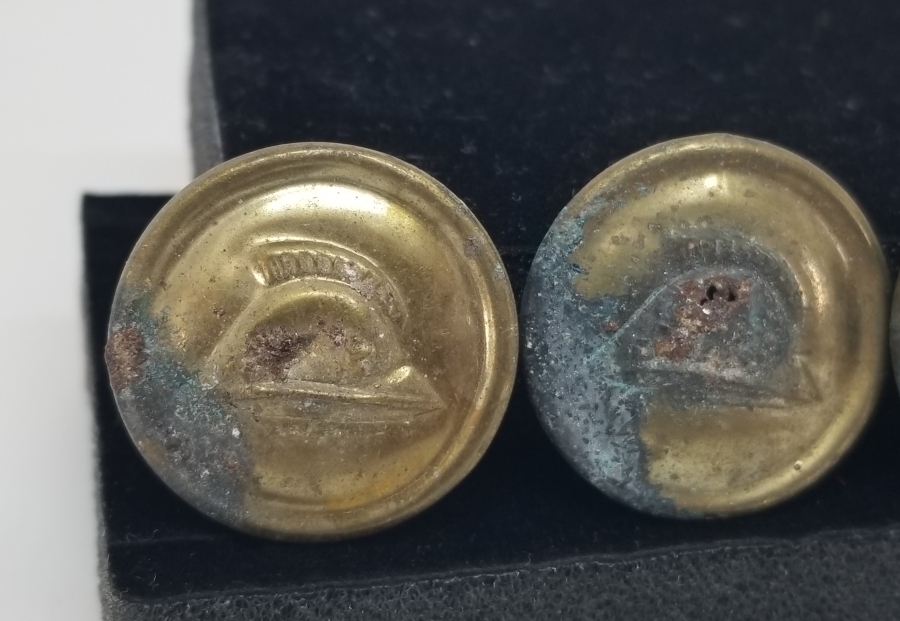 ANTİKA İTFAİYECİ DÜĞMELERİ